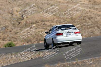 media/Oct-01-2022-Team Topak Racing (Sat) [[f860fb51be]]/2-Inter Low 2/session 1 turn 3/